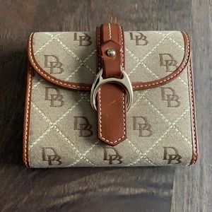 Wallet donney &  bourke